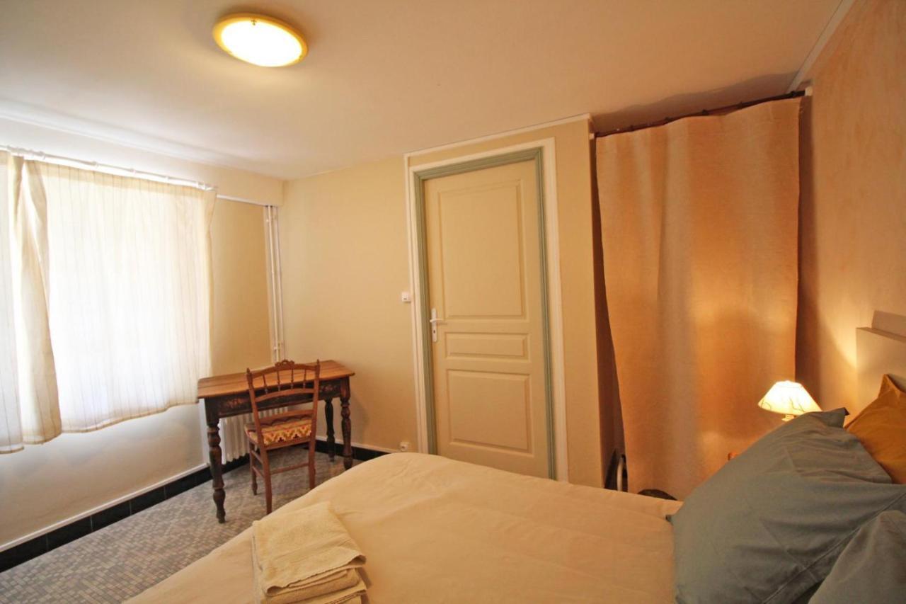 Bed and Breakfast Les Vieux Fourneaux Nantiat Zewnętrze zdjęcie